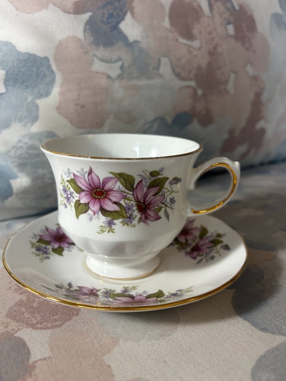 Vintage Queen Anne Fine Bone China Purple Flowers Tea Cup & Saucer Set England